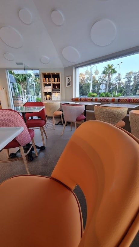 Yucas Cafeteria - Imagen 6